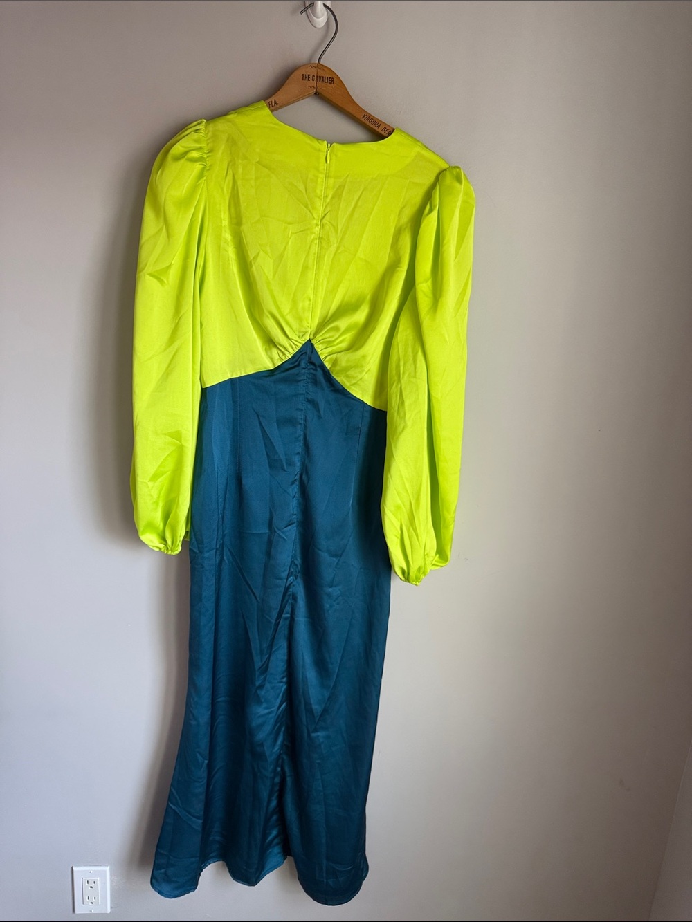 Never Fully Dressed Lime and Teal Satin V‑Neck Midi Dress - Picture 3 of 6
